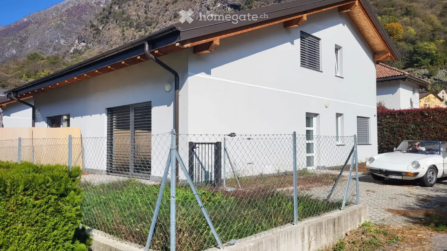 Einfamilienhaus mieten - Via Val, 7031 Laax GR