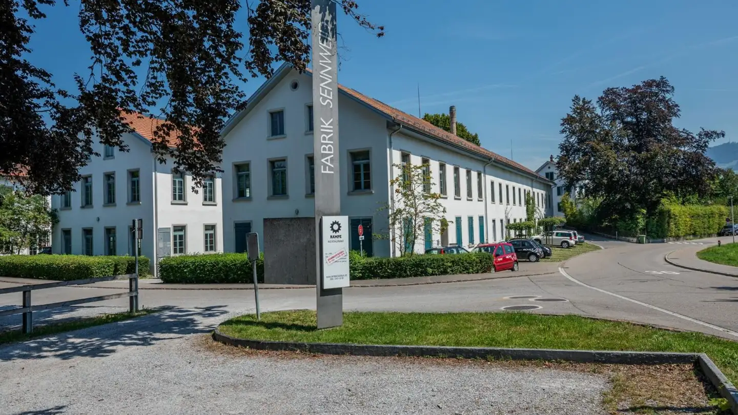 Office space for rent - Sennweidstrasse, 8608 Bubikon