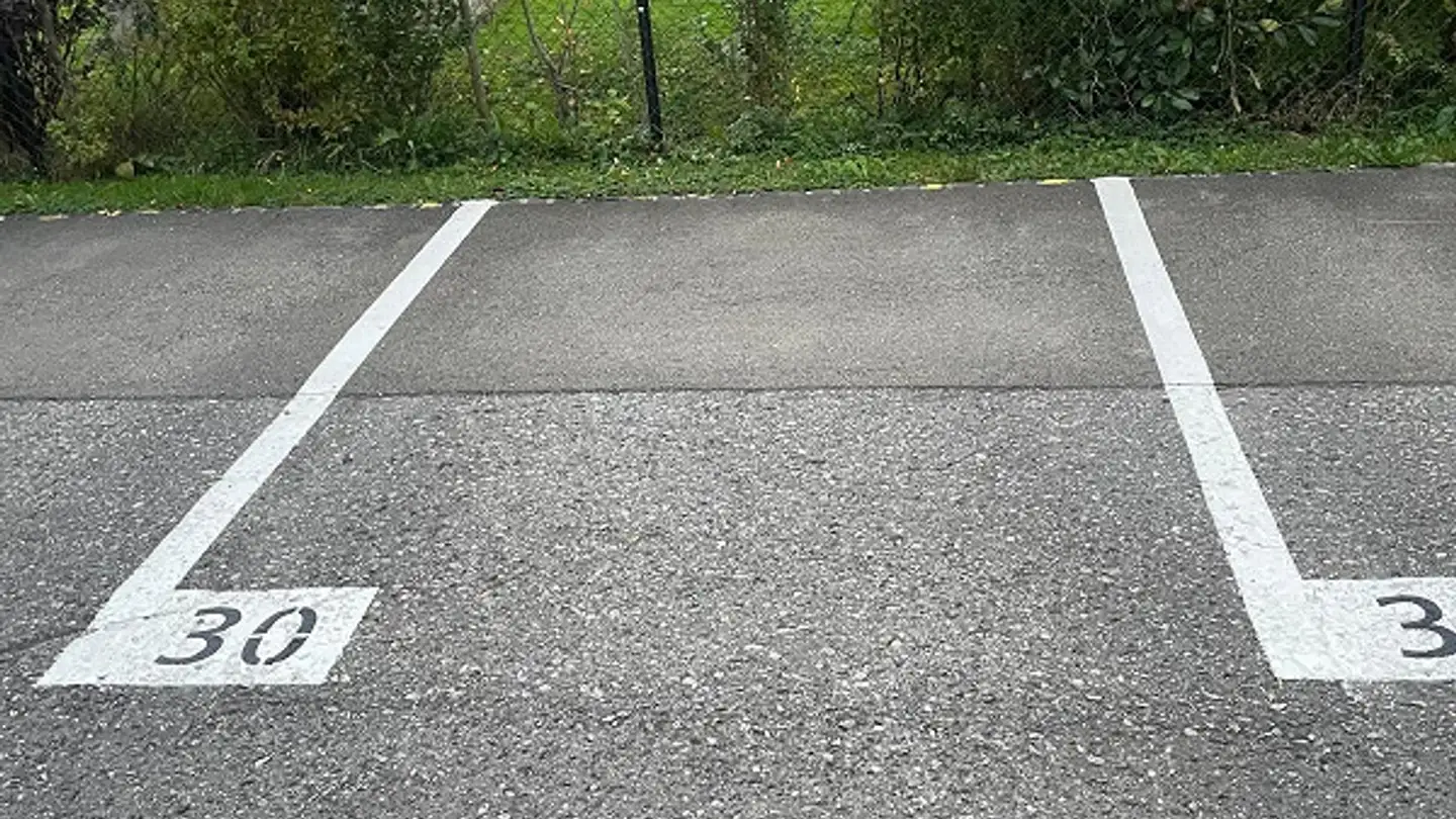 Parkplatz im Freien mieten - J. Schmidheinystrasse 23, 9436 Balgach