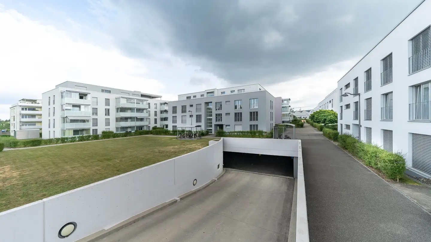 Place de parking souterraine à louer - Bäreggstrasse 65b, 4900 Langenthal