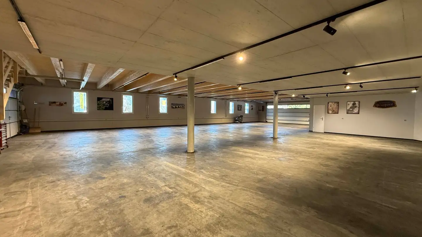 Commercial à louer - Wynentalstrasse 32, 5723 Teufenthal AG - Photo 4