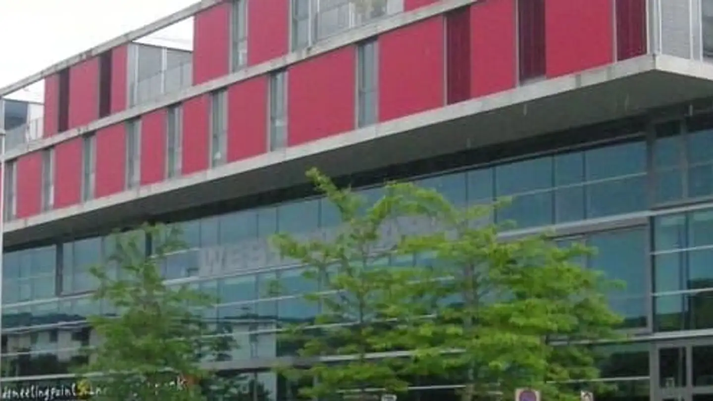 Office space for rent - Weststrasse 1, 6340 Baar