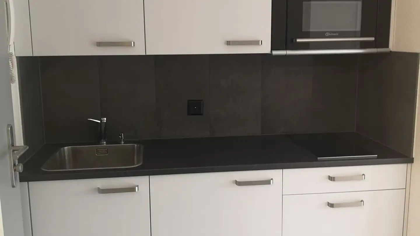 Studio in affitto - Chemin Du Parc / Parkweg 10, 2502 Biel/Bienne - Photo 2