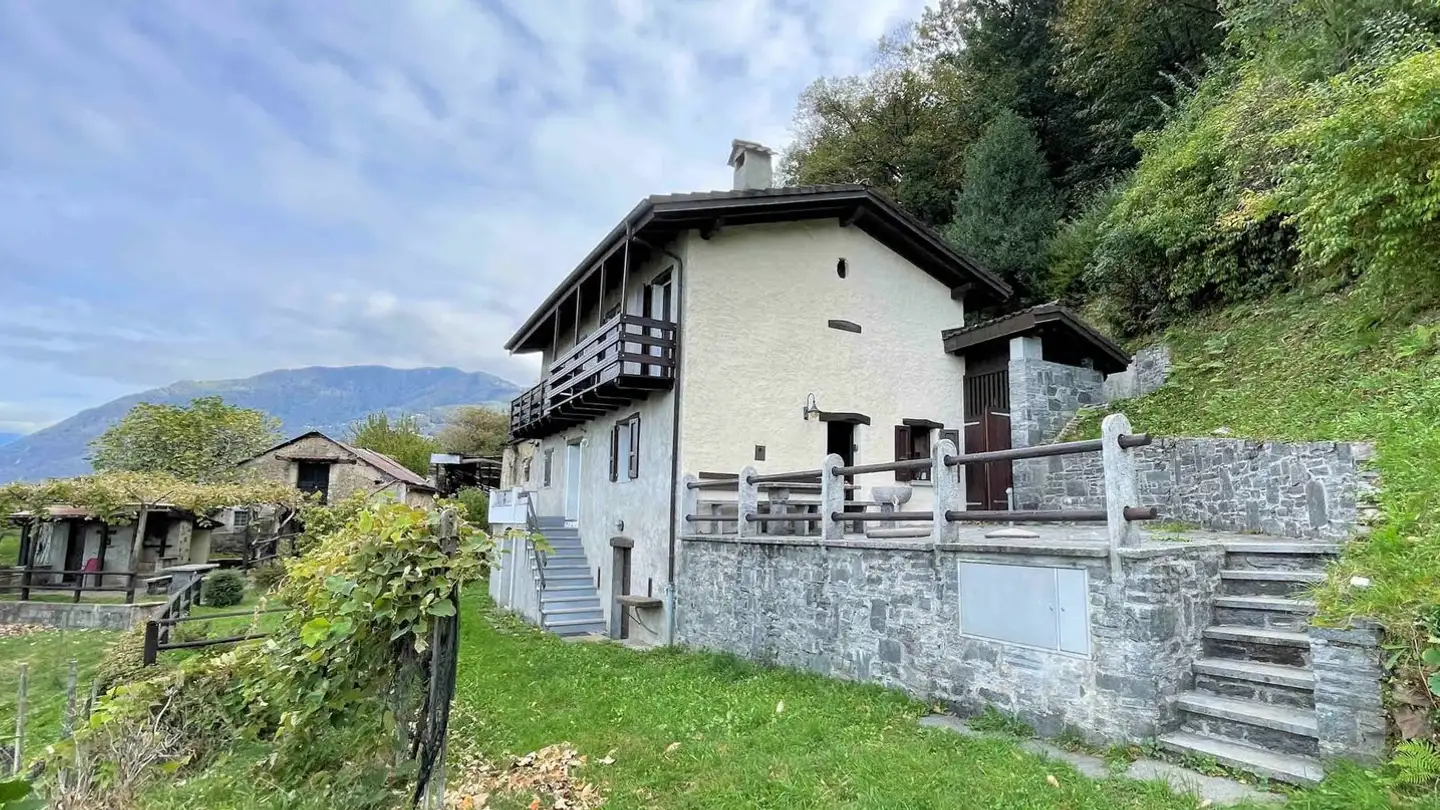 Maison à vendre - In Gramuseet, 6528 Camorino