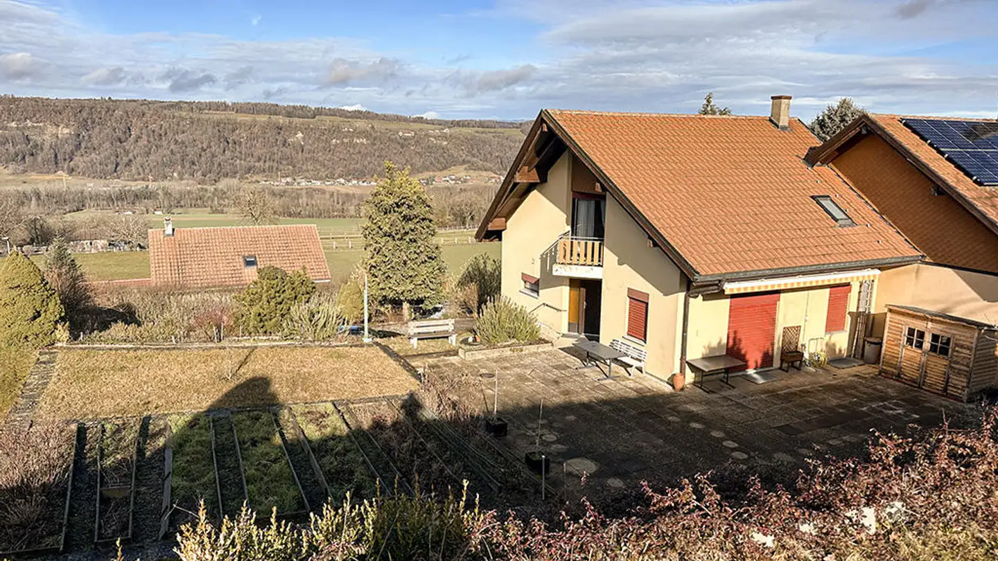 Semi-detached house for sale - 1525 Seigneux