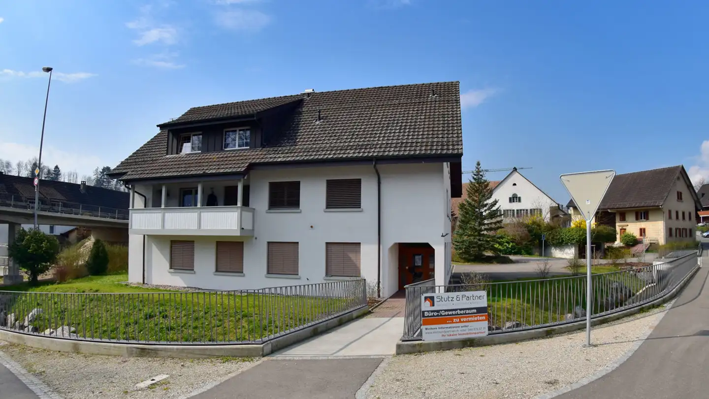 Gewerbe mieten - Staltig 1, 5306 Tegerfelden