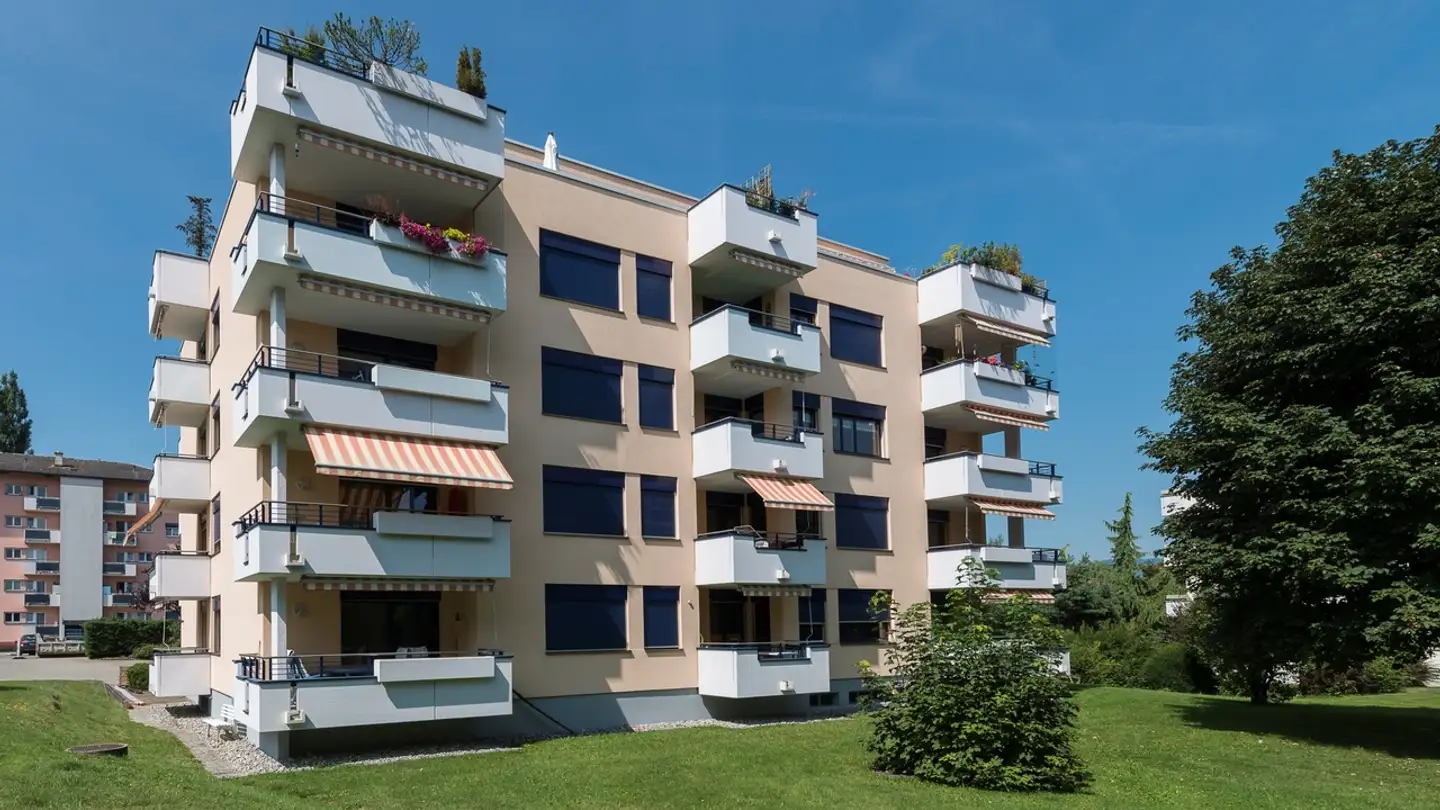 Appartement à louer - Rue De La Berra 22, 1630 Bulle - Photo 2