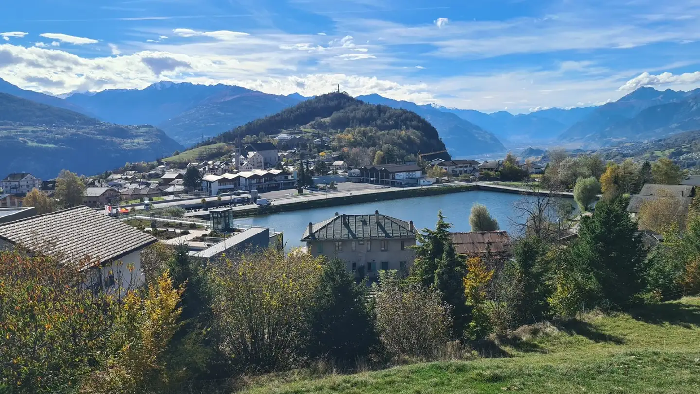 Constructible plot for sale - 1978 Lens