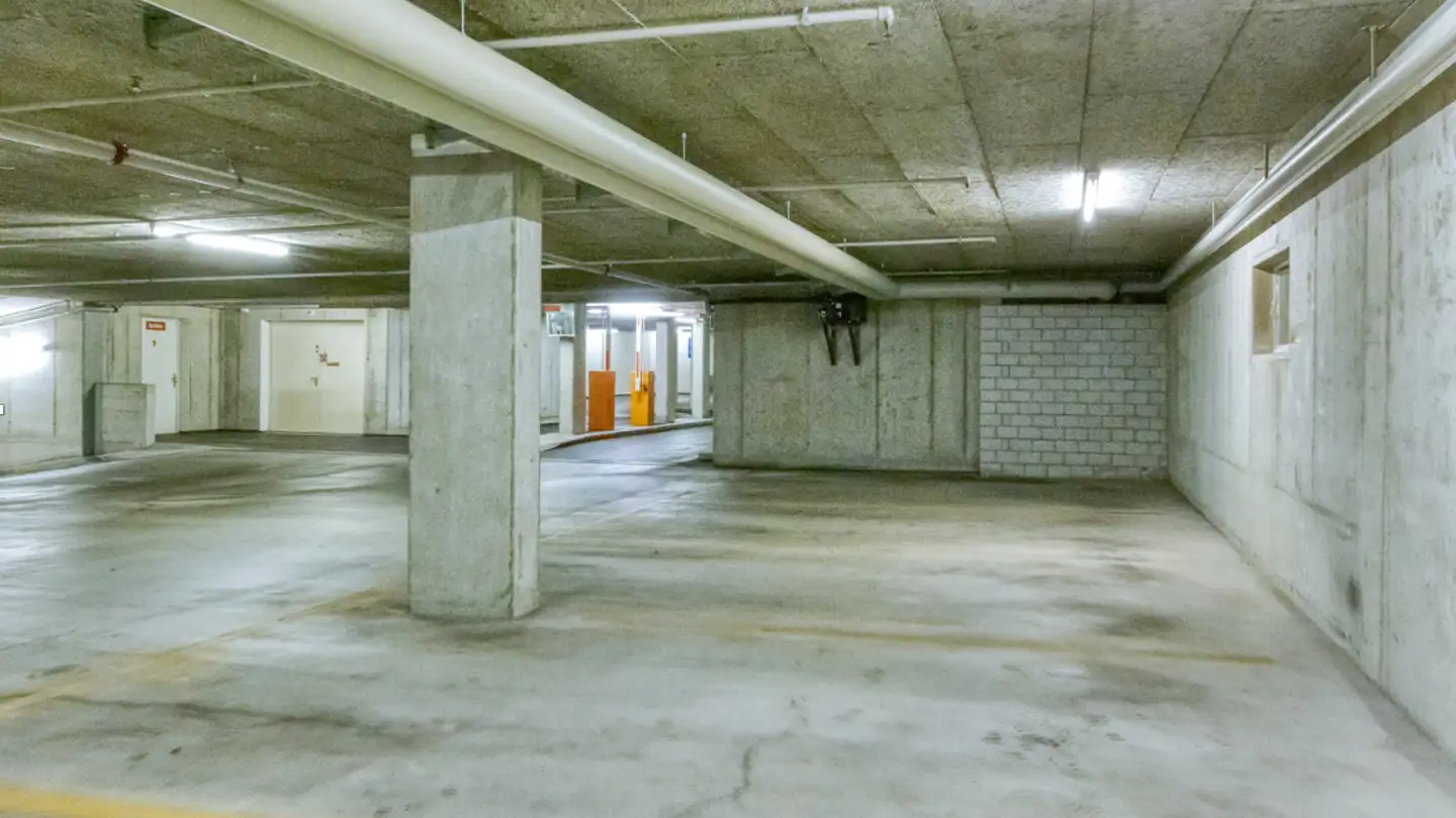 Underground parking space for rent - Husmatt, 5405 Dättwil AG - Photo 3