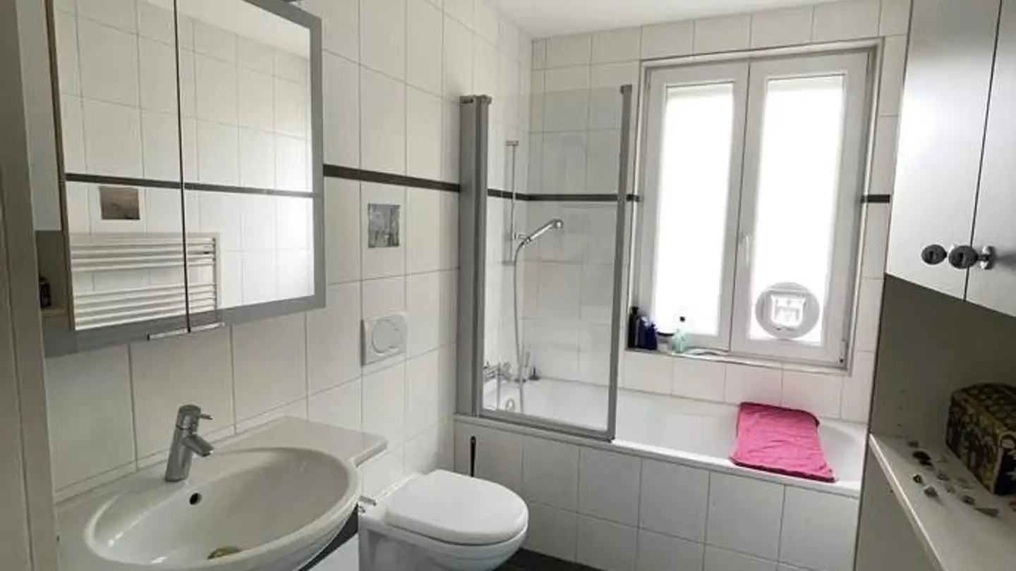 Stanza singola in affitto - Dorfstrasse 28, 8247 Flurlingen - Photo 2