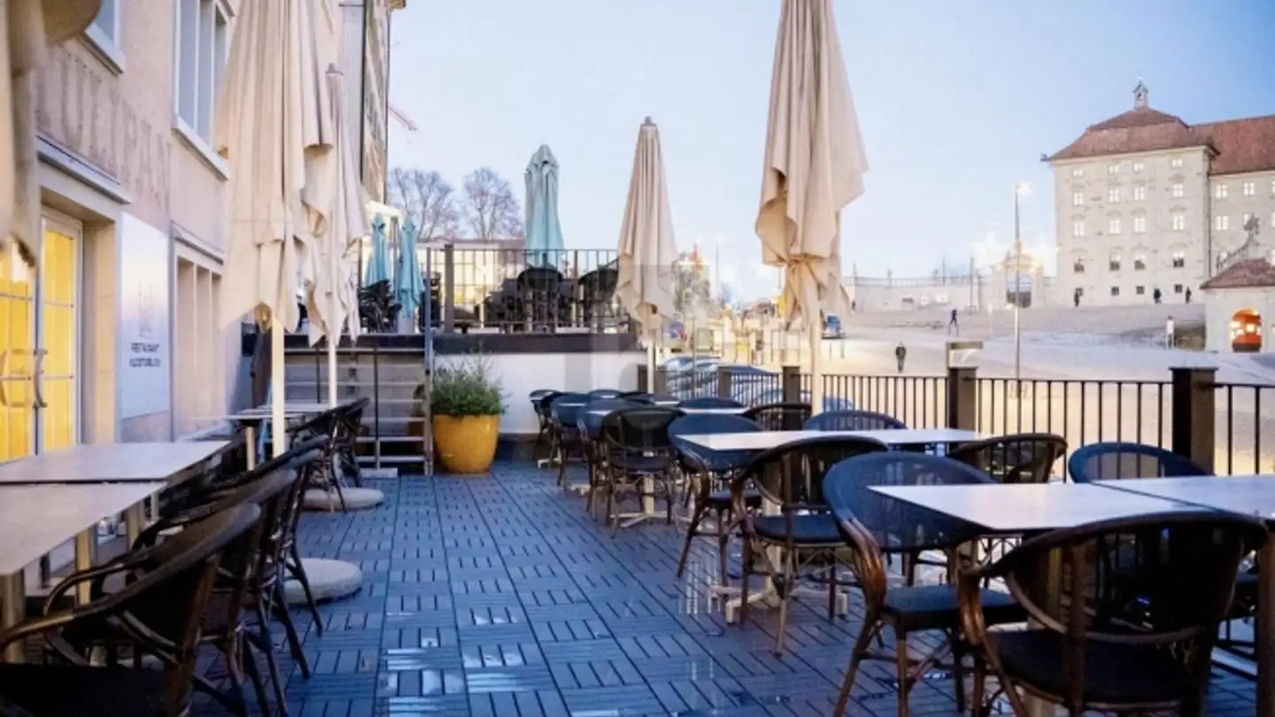 Commercial à louer - 8840 Trachslau