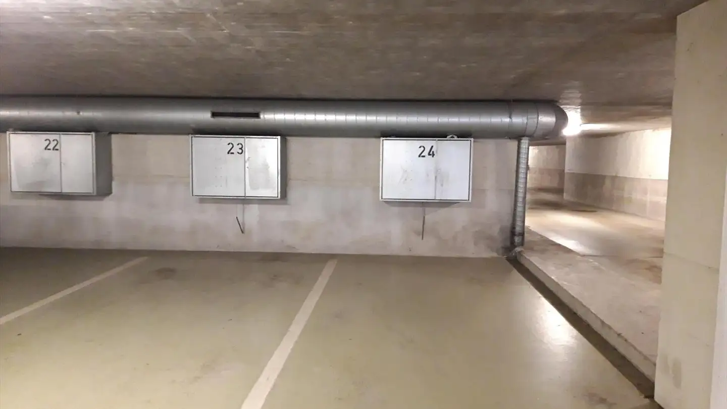 Parcheggio sotterraneo in affitto - 8603 Schwerzenbach - Photo 2