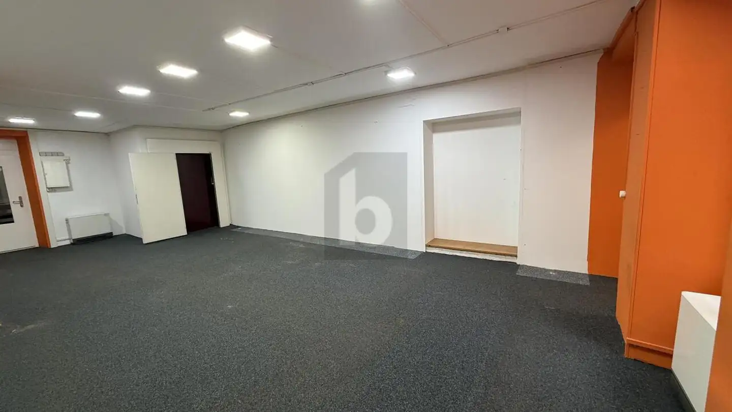 Office space for rent - 1400 Yverdon-les-Bains - Photo 2