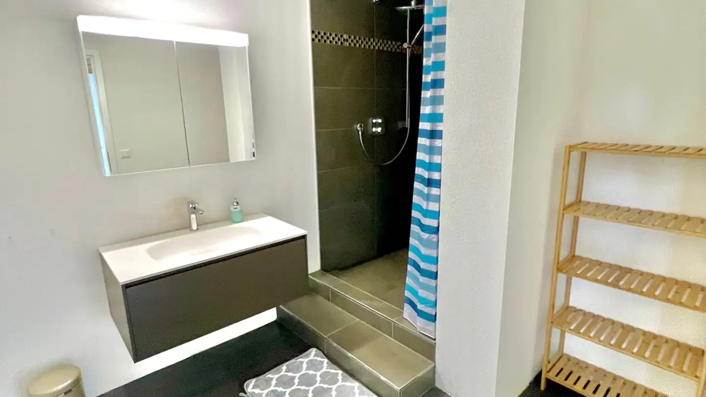 Single room for rent - Esslingerstrasse 5, 8618 Oetwil am See - Photo 4