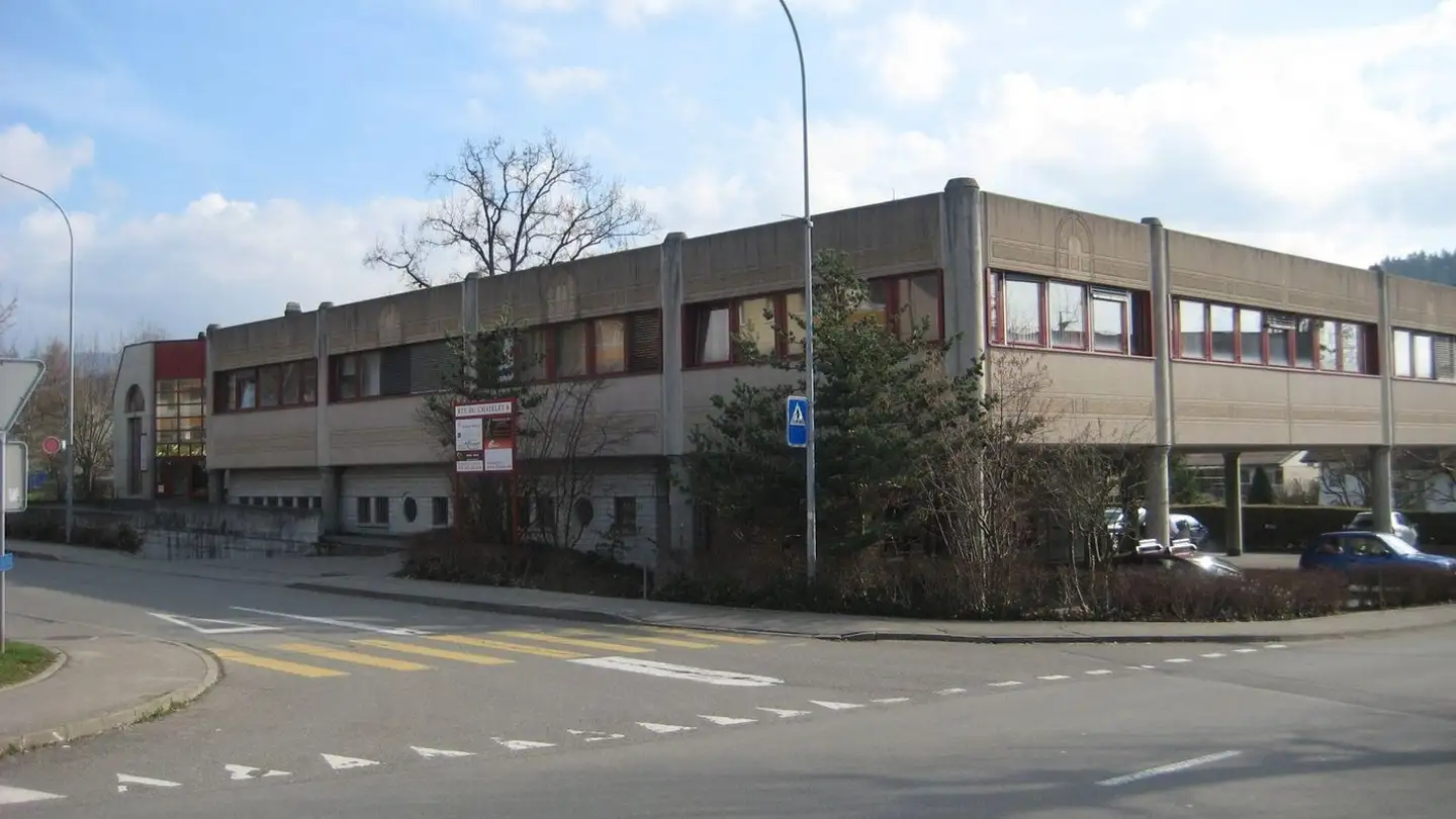 Commercial à louer - Route Du Châtelet 8, 1723 Marly