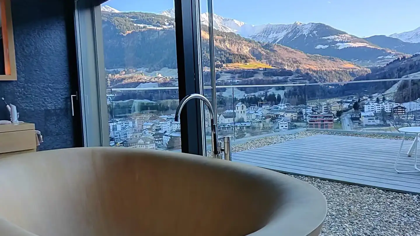Casa singola in vendita - Via Quinclas Sut 3, 7130 Ilanz