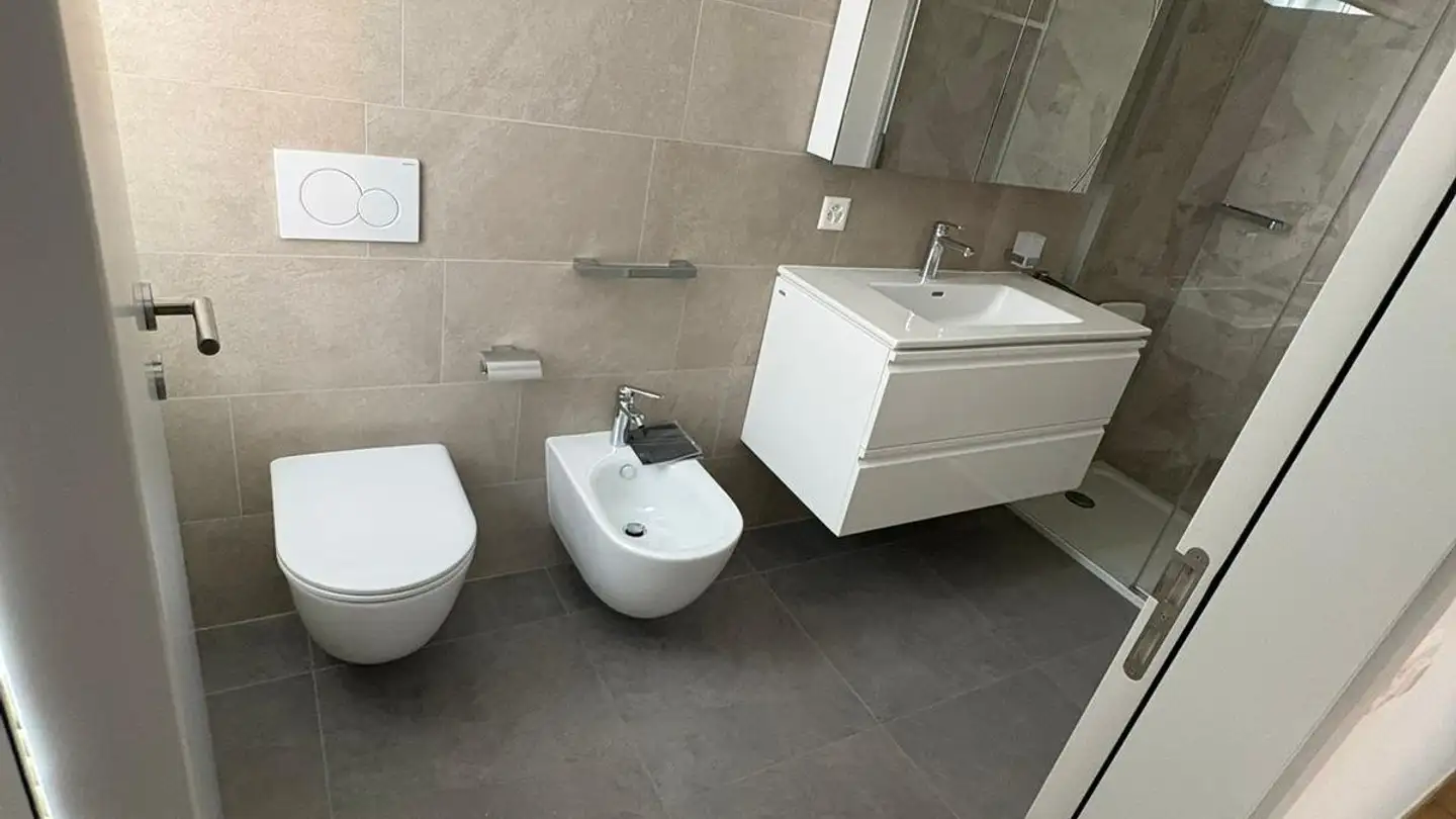 Wohnung mieten - Via Aprica 2, 6900 Lugano - Foto 2