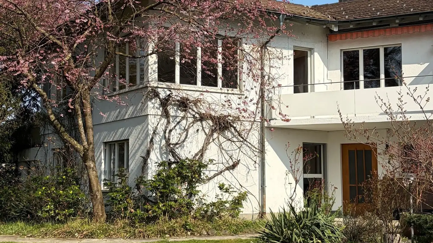 Semi-detached house for rent - Angelstrasse 10, 8330 Pfäffikon ZH