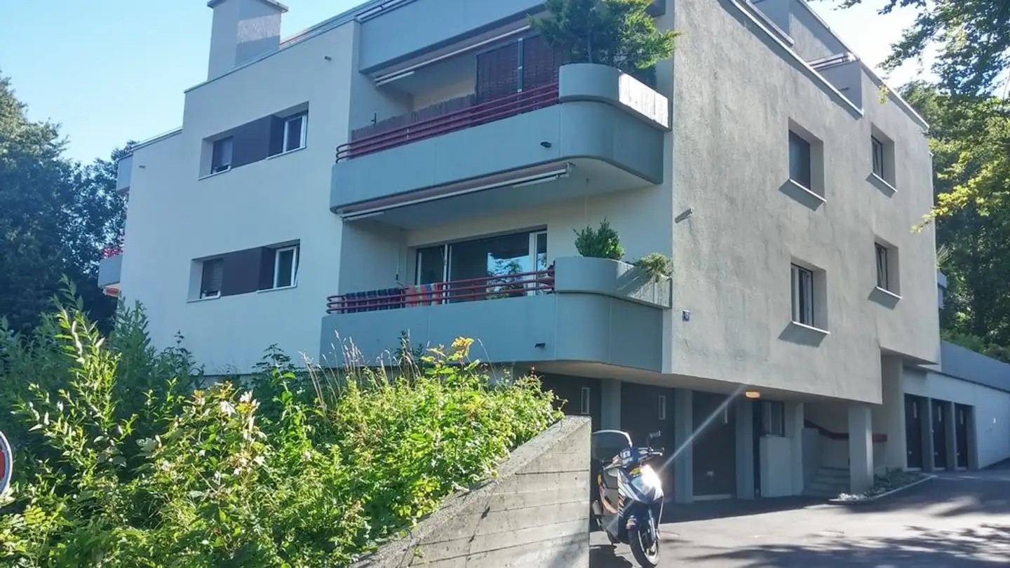 Wohnung mieten - Zelgstrasse 82, 8134 Adliswil