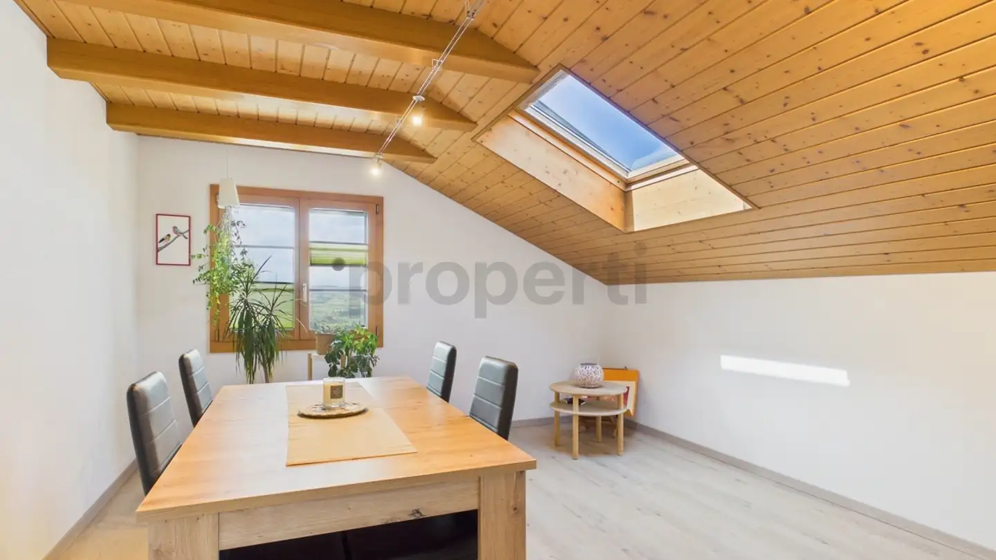 Attic flat for rent - 6024 Hildisrieden - Photo 2