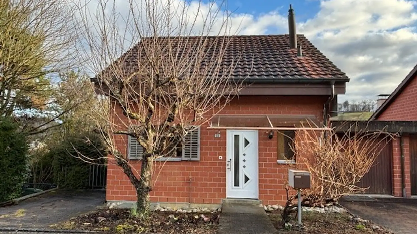 Semi-detached house for sale - Madlenweg 33, 4402 Frenkendorf