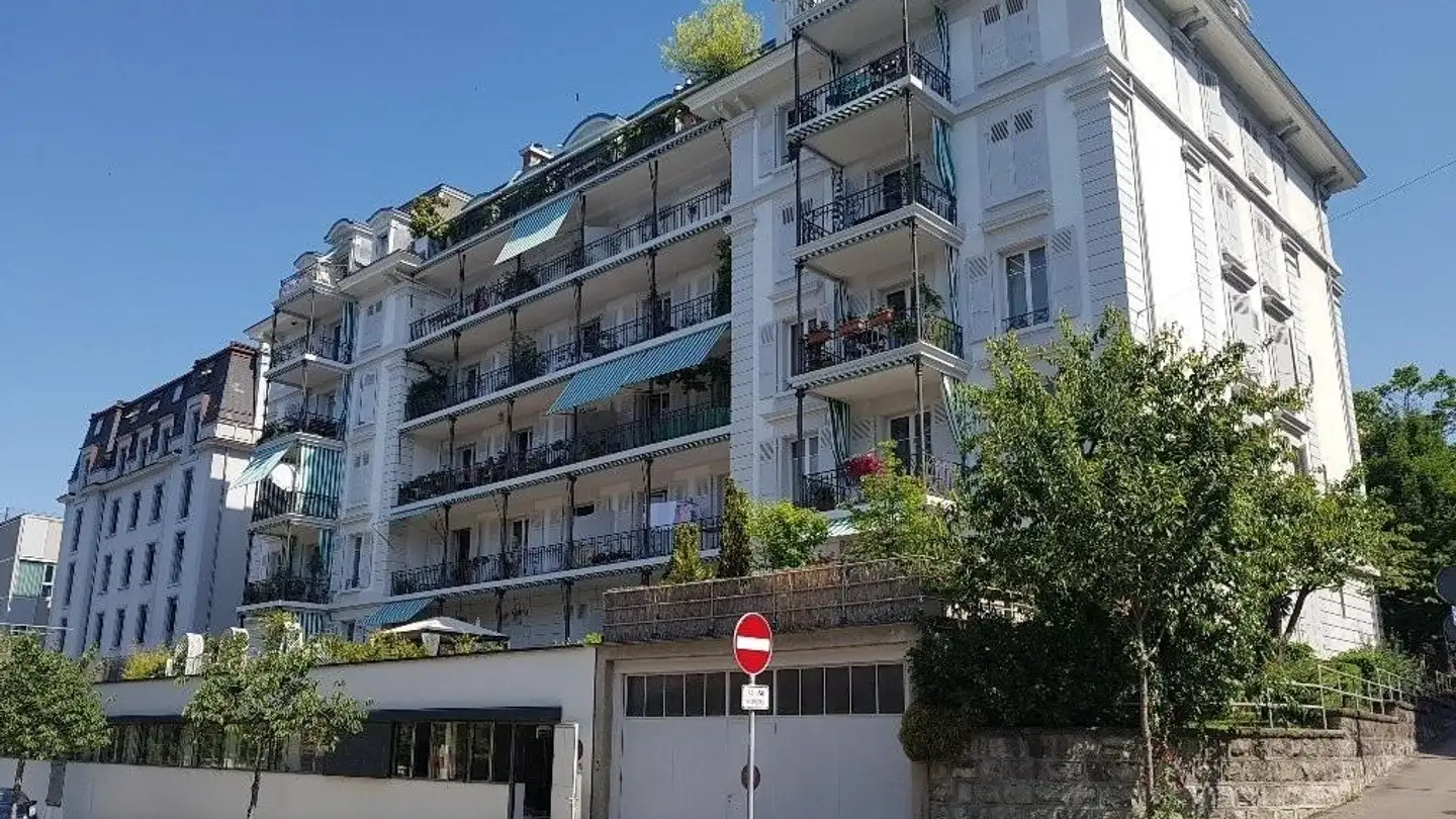 Place de parking extérieure à louer - Avenue Des Acacias 7, 1006 Lausanne