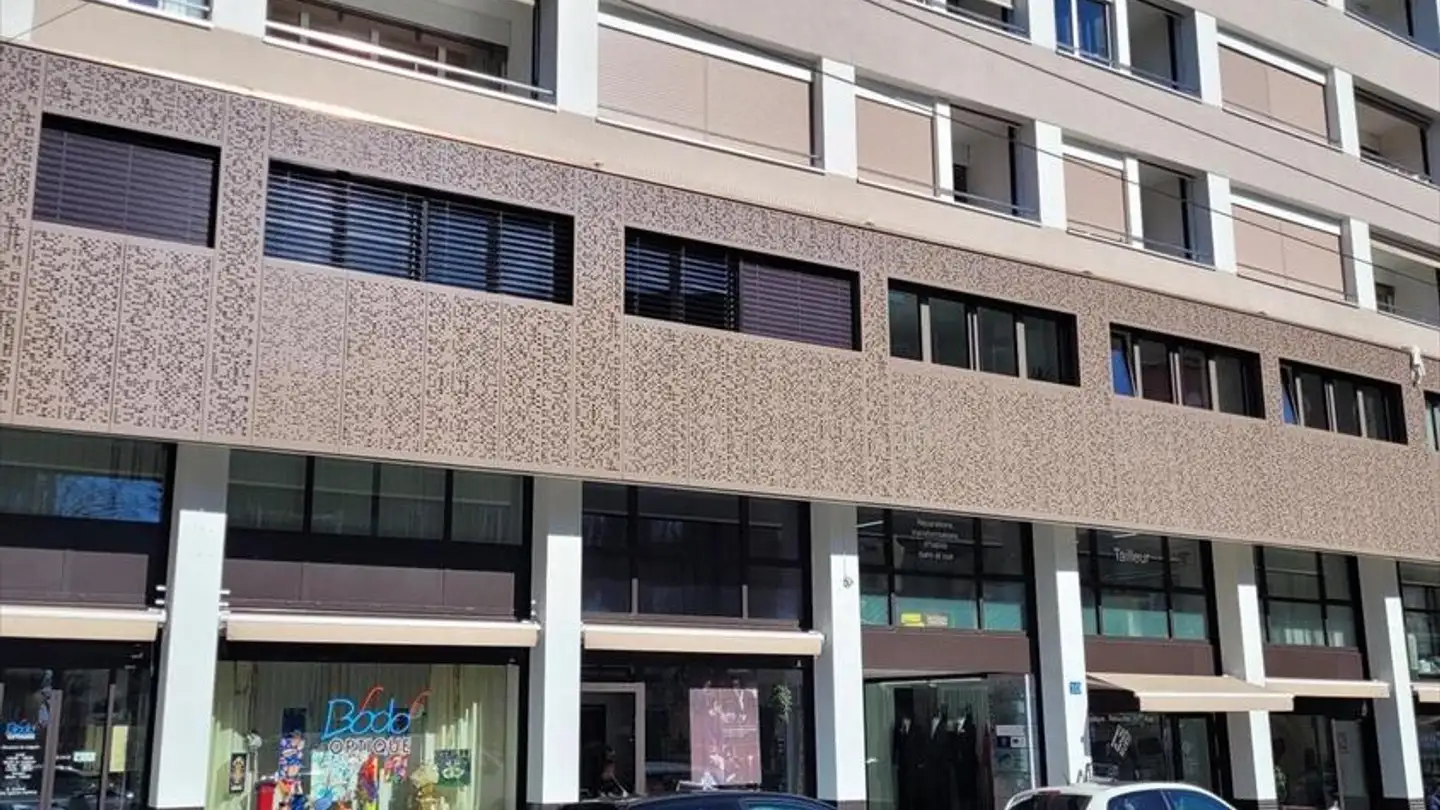 Place de parking extérieure à louer - Rue Du Maupas 10, 1004 Lausanne