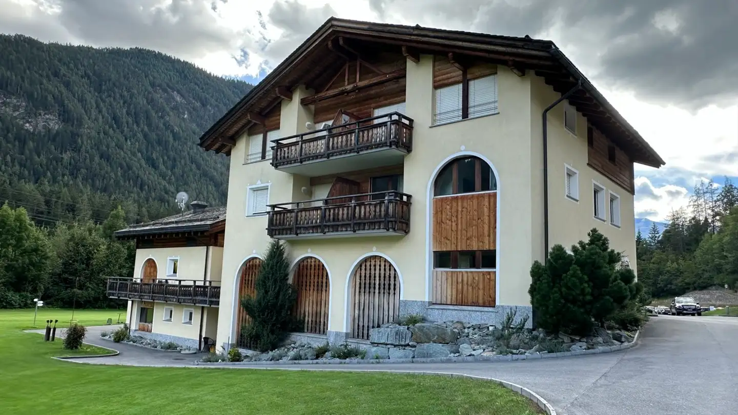 Apartment for sale - Albulastrasse 172, 7473 Alvaneu Bad