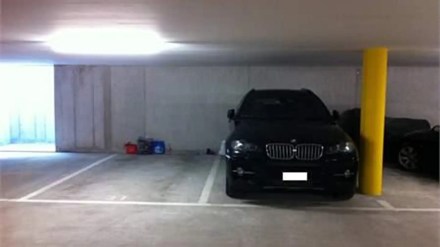 Parcheggio sotterraneo in affitto - Salamanderweg 1, 7320 Sargans - Photo 2