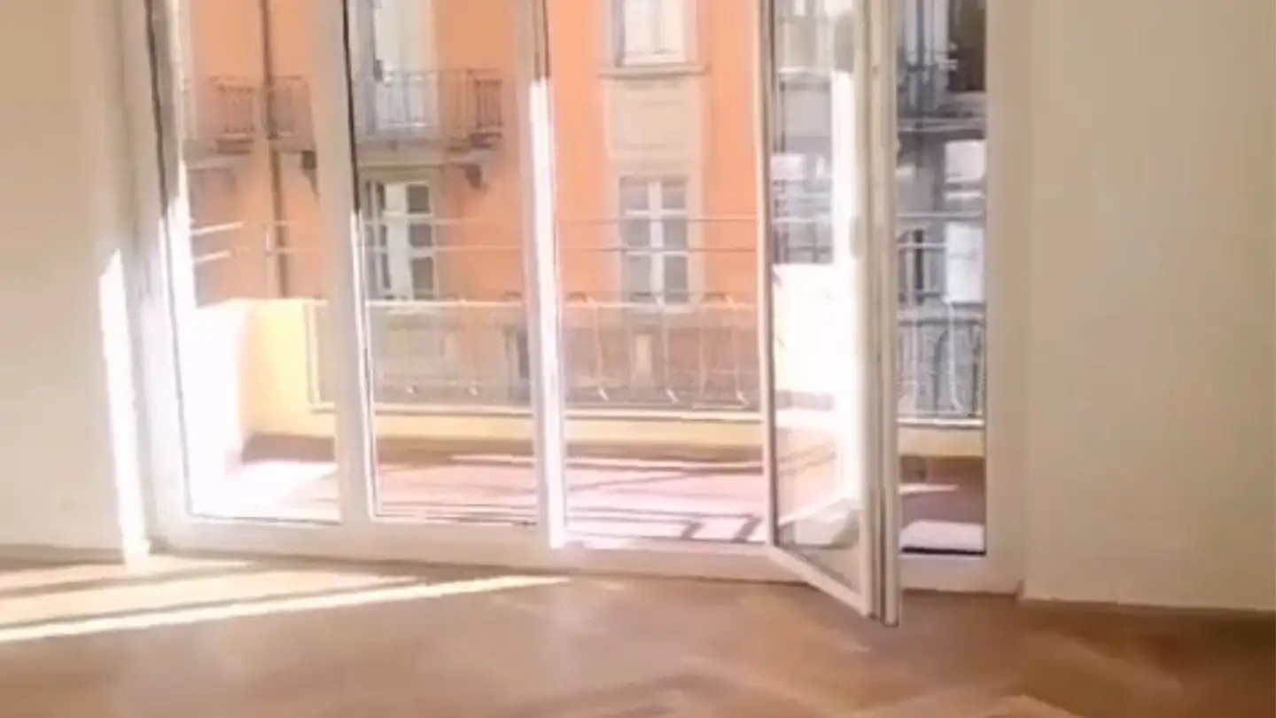 Appartamento in affitto - Viale Stefano Franscini 27, 6900 Lugano - Foto 2