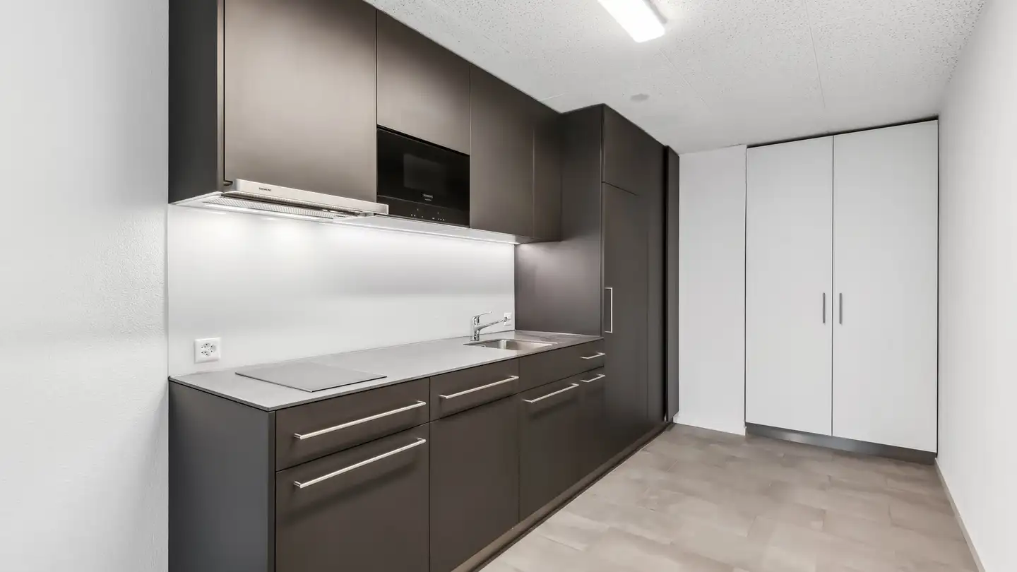 Office space for rent - Chollerstrasse 23, 6312 Steinhausen