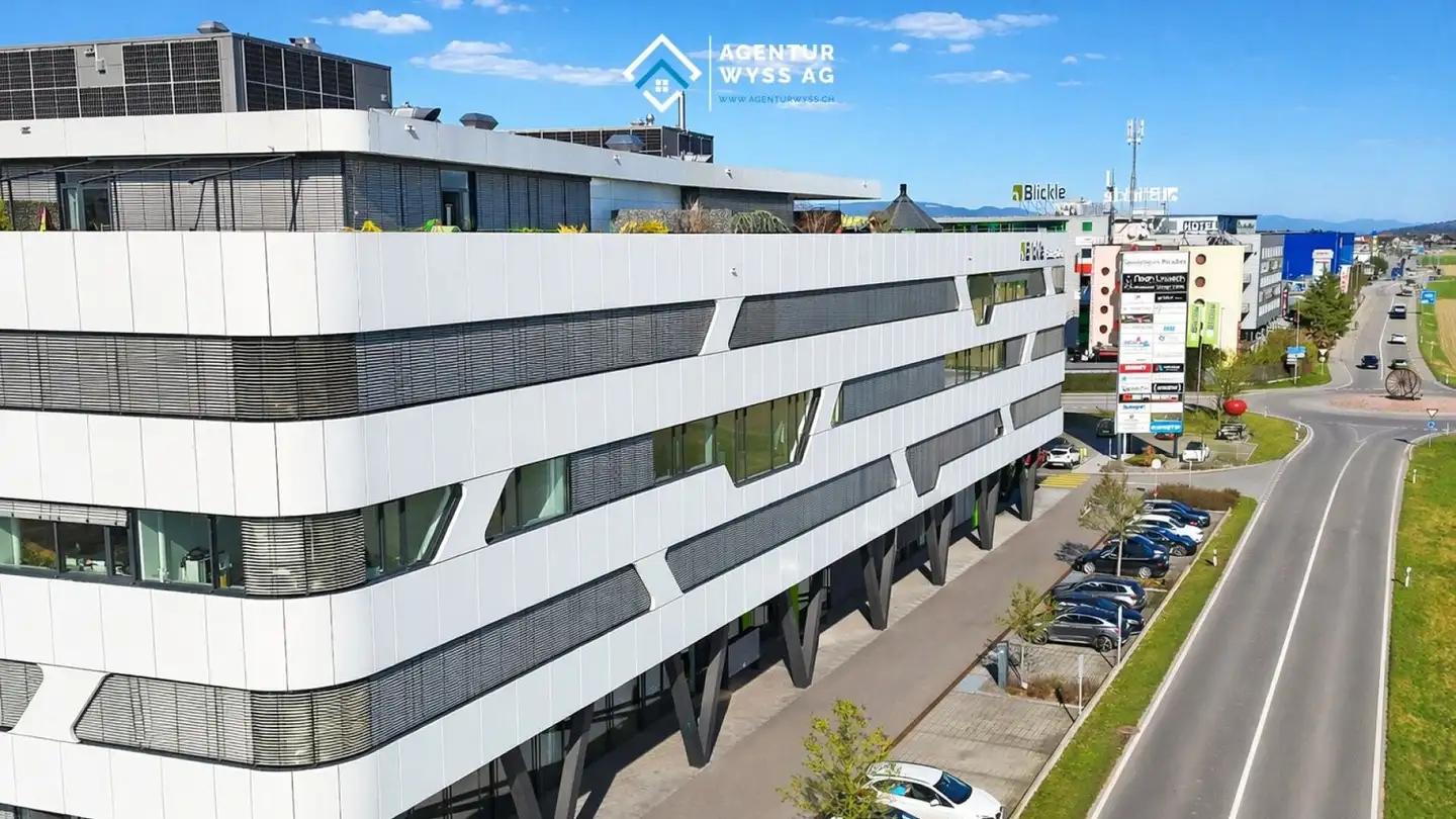Gewerbe mieten - Kernenriedstrasse 1, 3421 Lyssach
