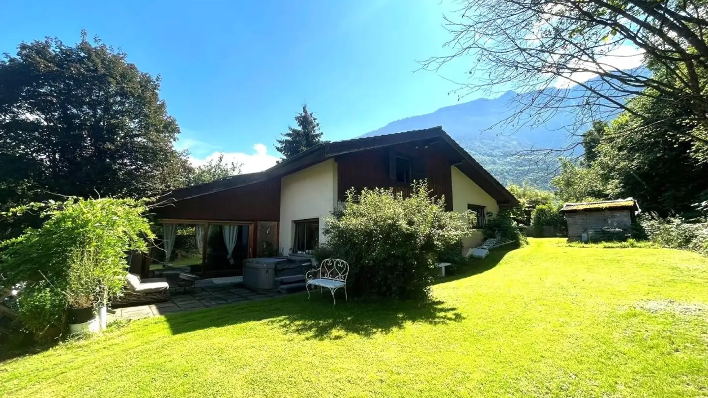 Single house for sale - 1880 Bex