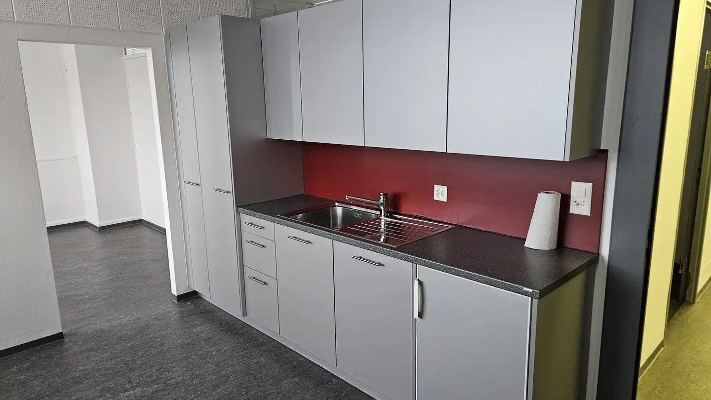 Office space for rent - St. Gallerstrasse 182, 8404 Winterthur - Photo 4