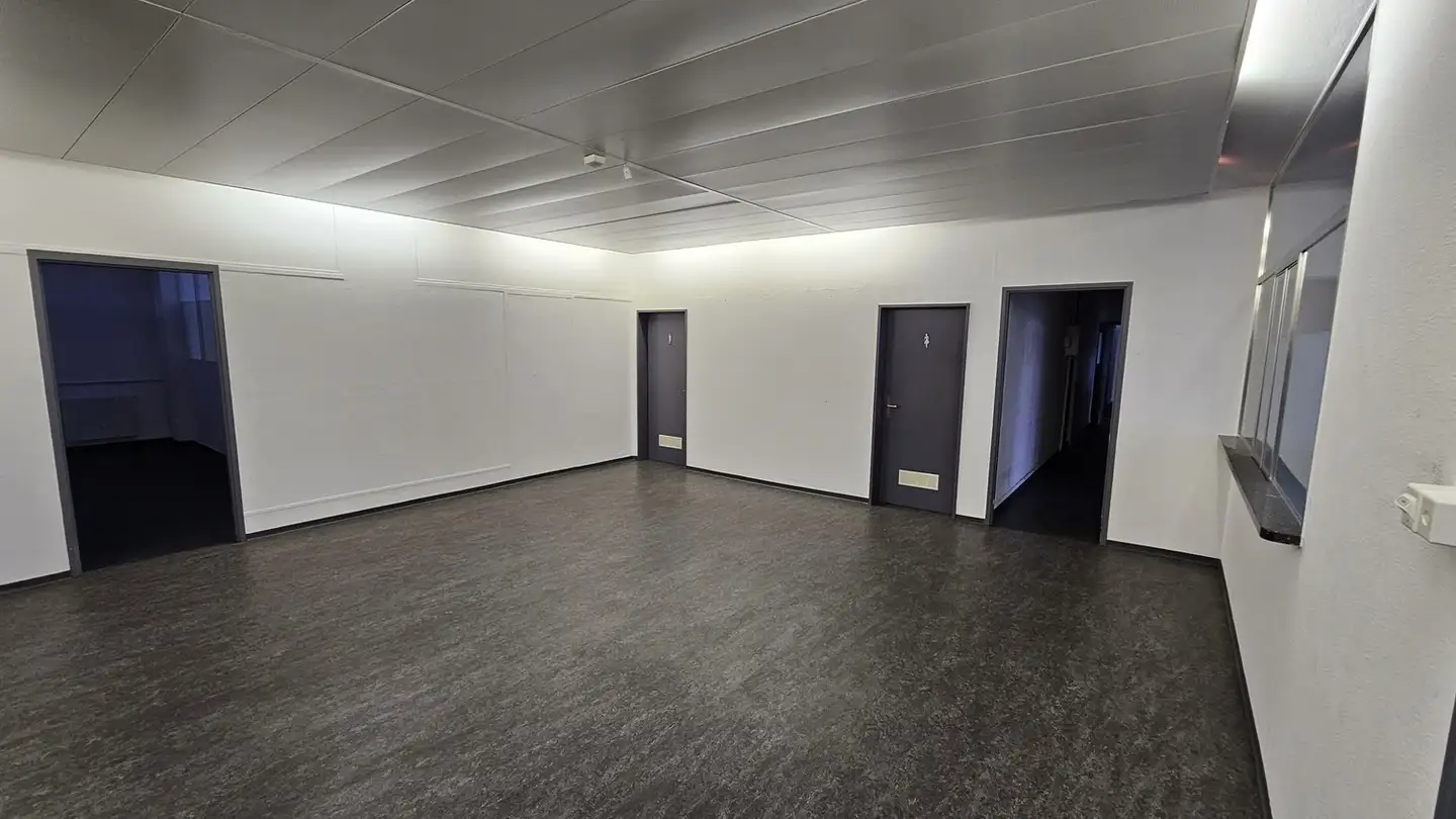 Bureau à louer - St. Gallerstrasse 182, 8404 Winterthur