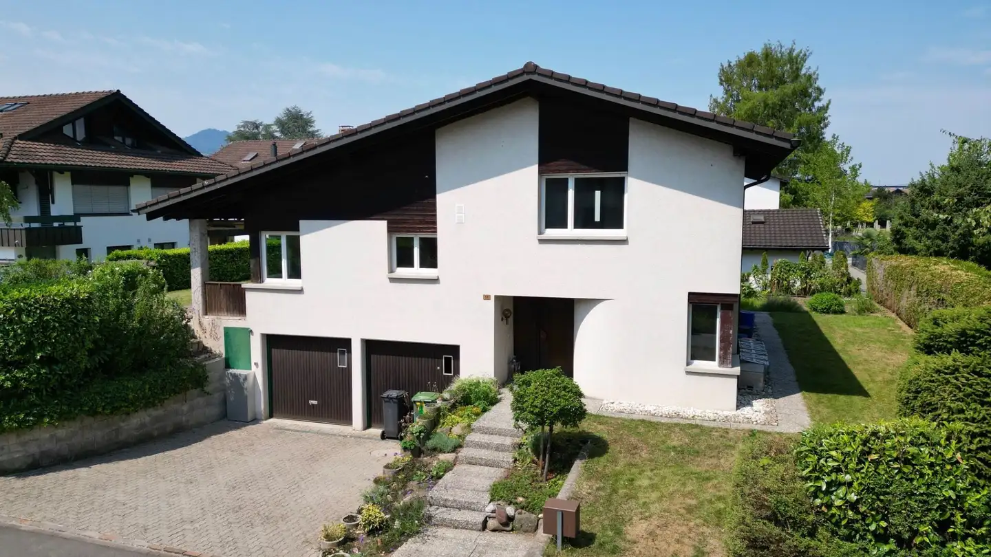 Einfamilienhaus mieten - Teichweg 11, 8853 Lachen SZ