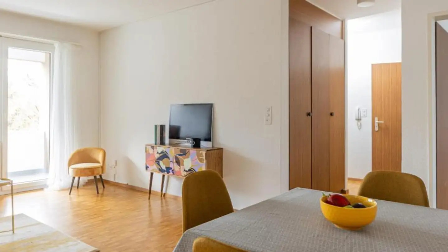 Apartment for rent - Via del Tiglio 5, 6592 S. Antonino - Photo 4