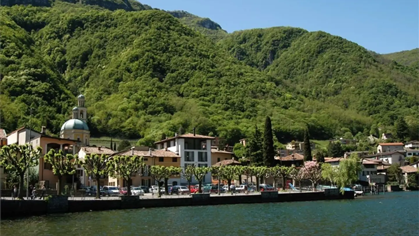 Casa singola in vendita - 6826 Riva San Vitale