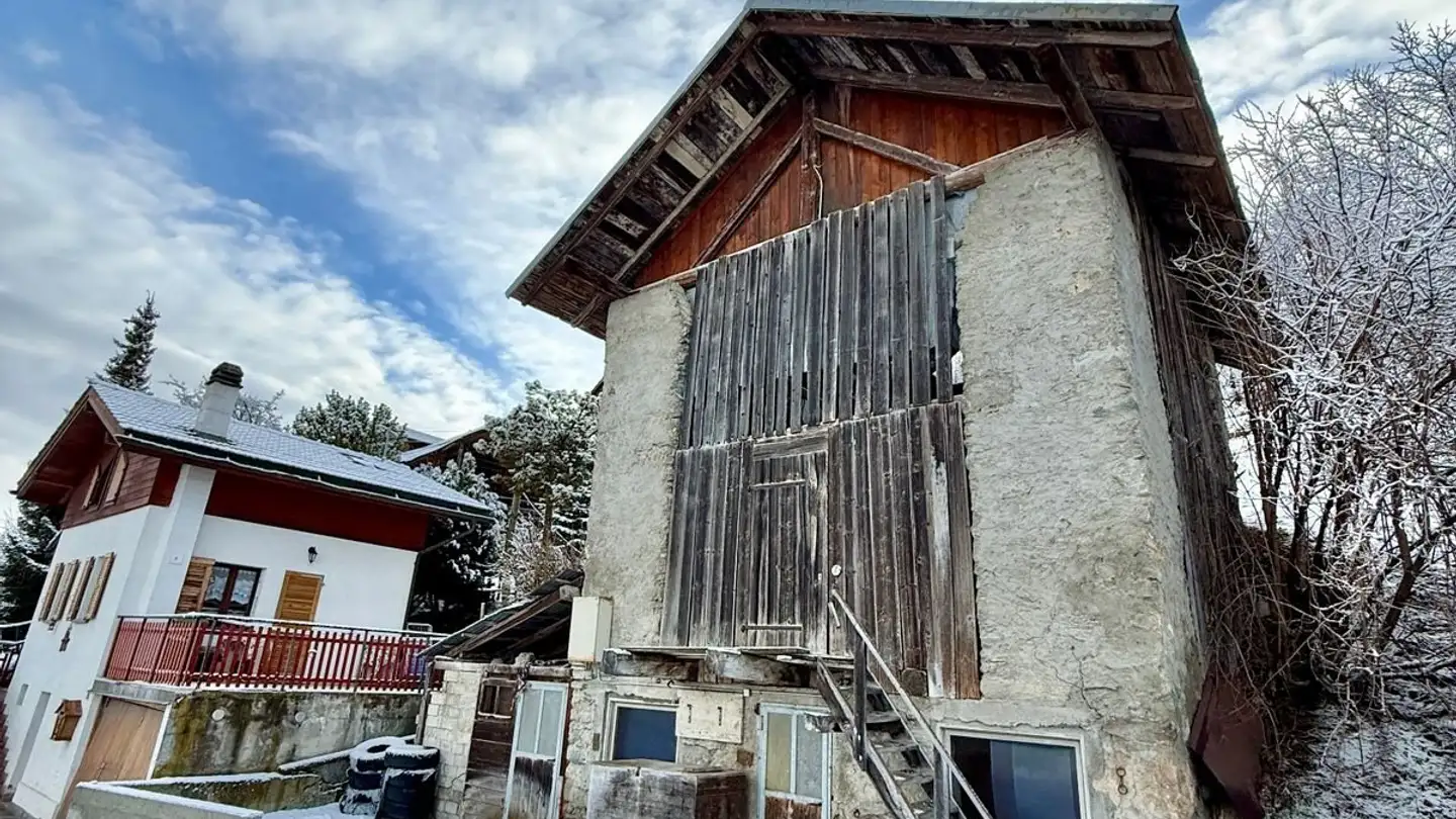 Chalet for sale - Route Des Agettes, 1992 Les Agettes - Photo 2