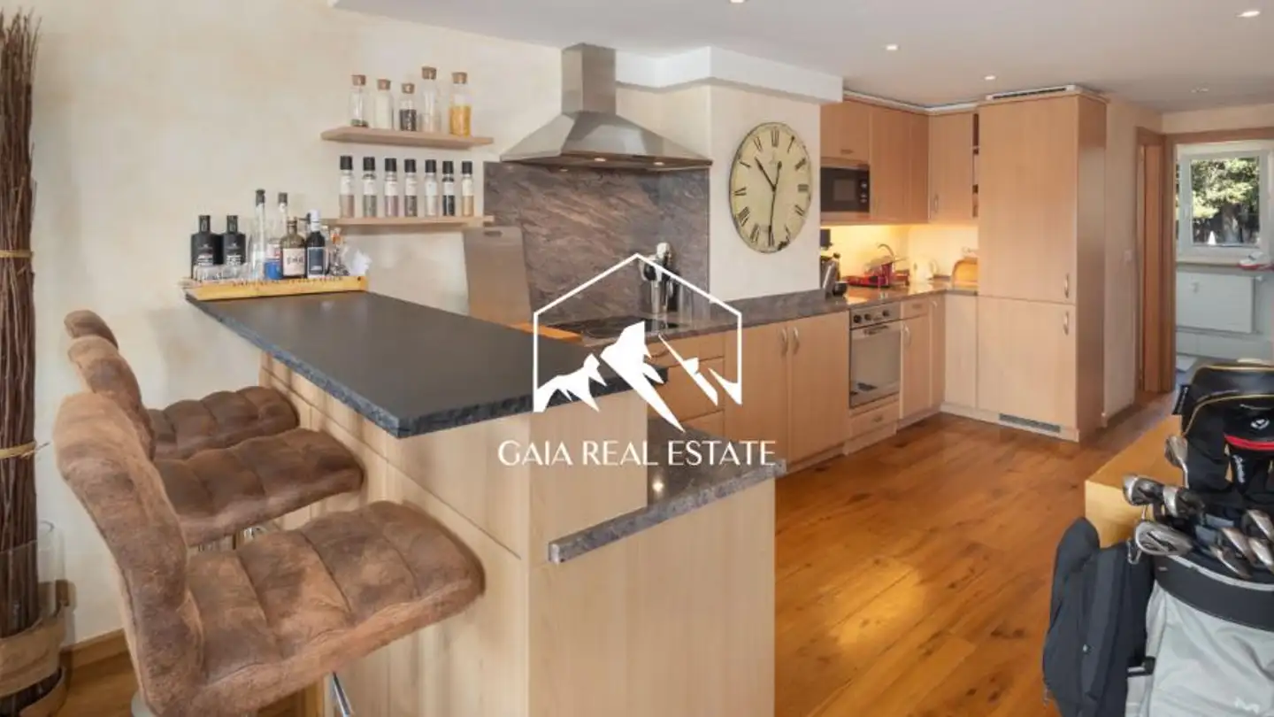 Apartment for rent - Route de la Moubra 56, 3963 Crans-Montana - Photo 4