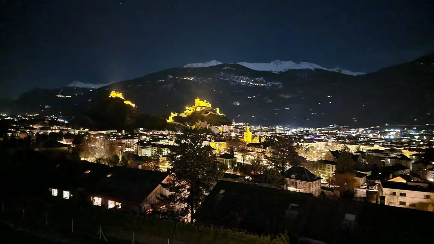 Dachgeschosswohnung mieten - Route Du Sanetsch 47, 1950 Sion - Foto 4