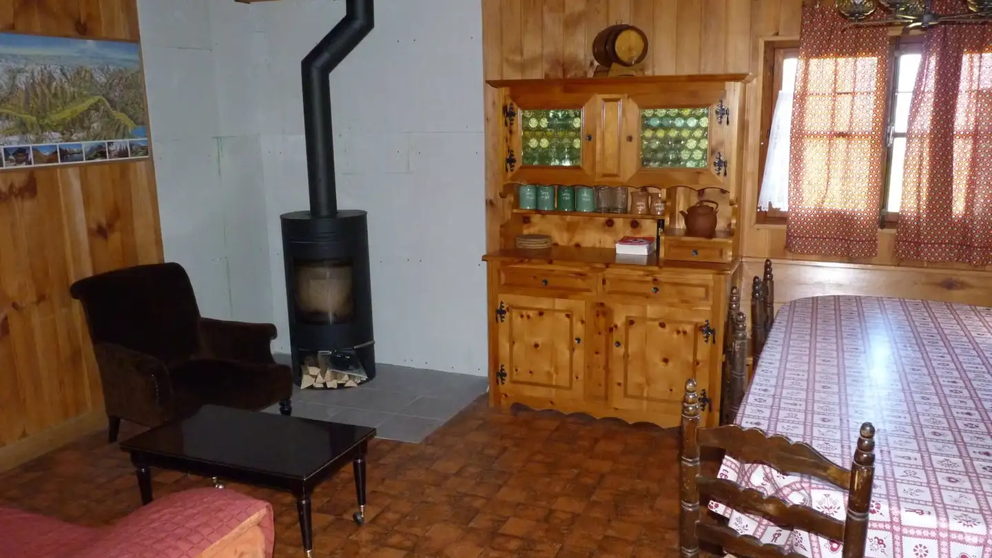 Appartement à louer - Route De La Forêt Verte 92, 1918 La Tzoumaz - Photo 2