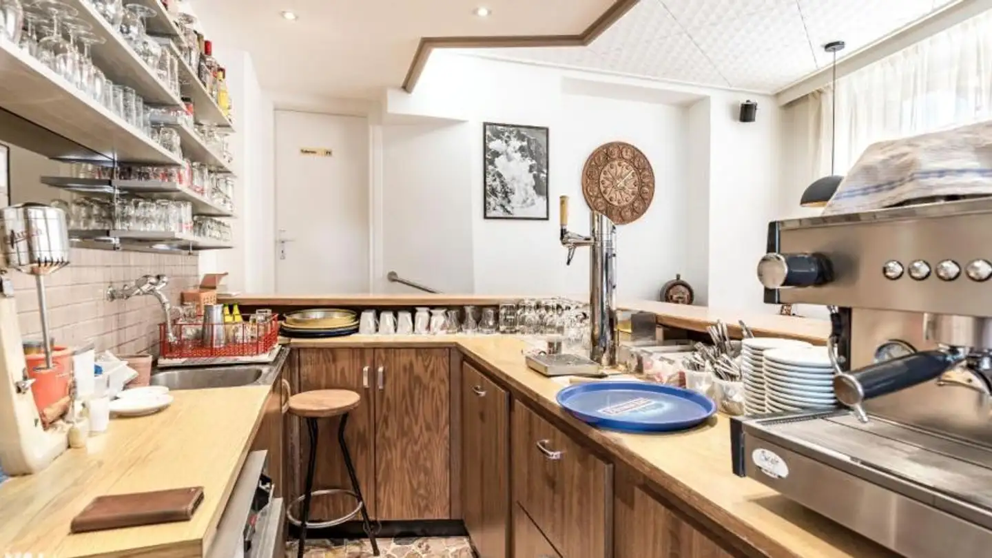 Bar in vendita - Avenue du Marché 7, 3960 Sierre - Foto 2
