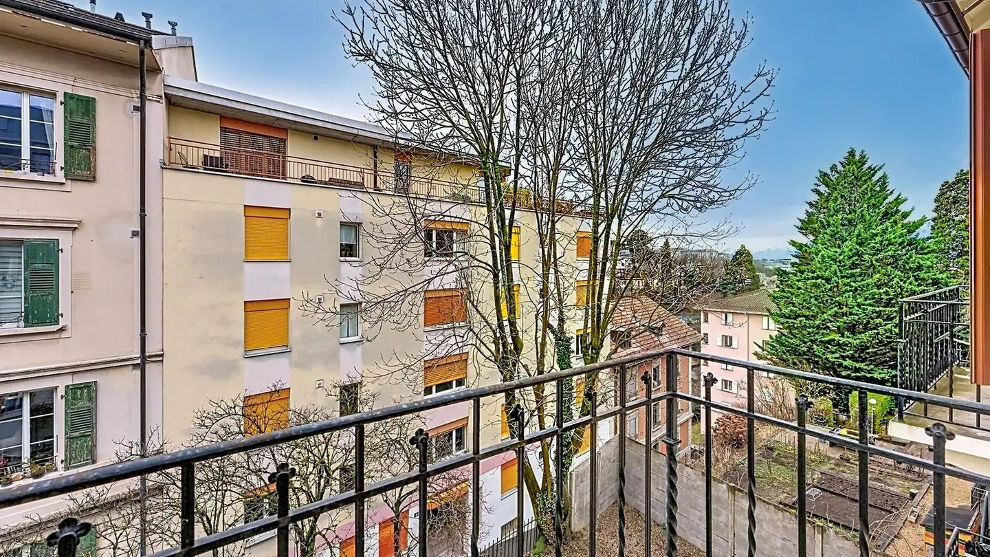 Mixed-use building for sale - 1004 Lausanne - Photo 4