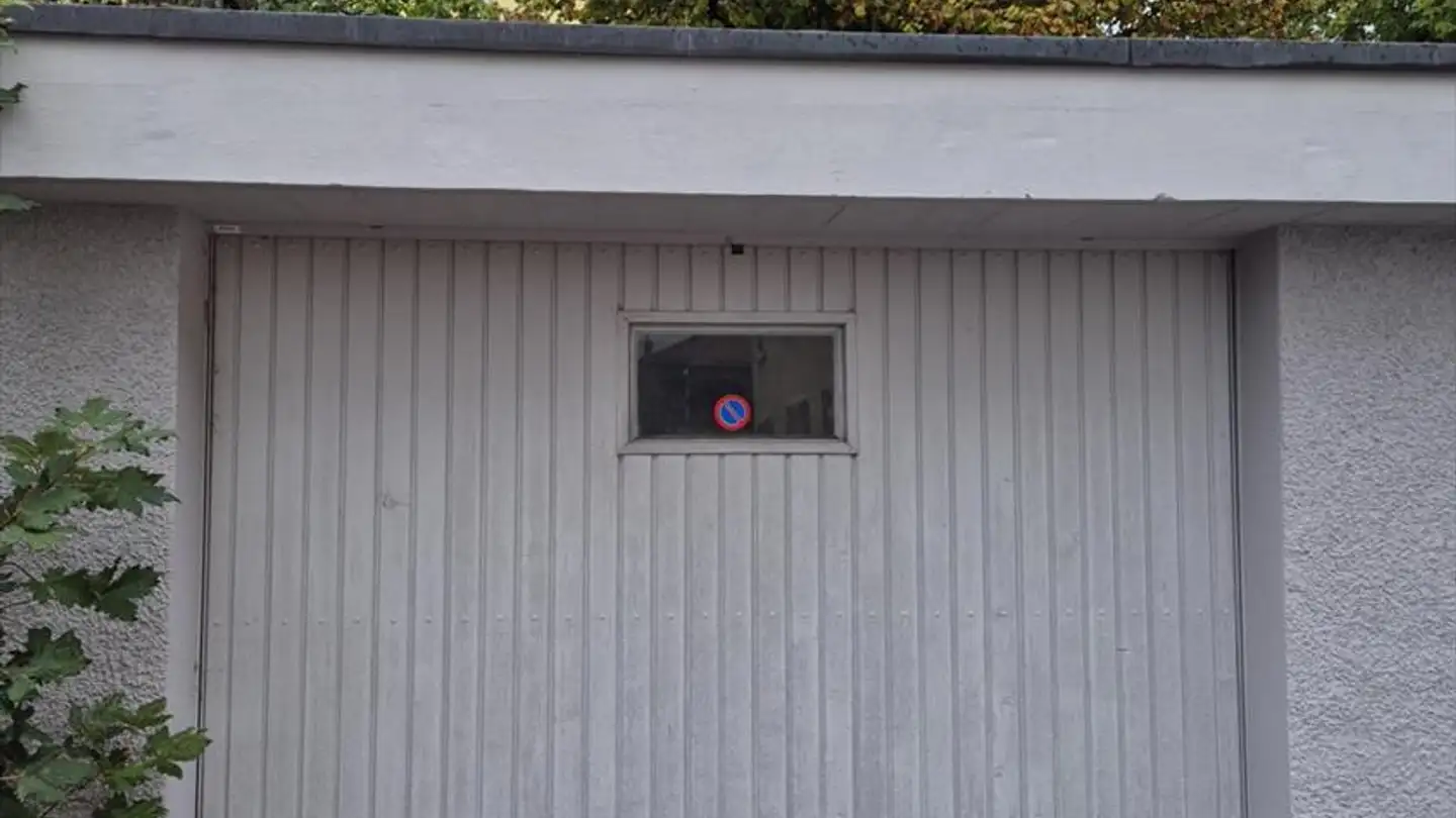 Garage à louer - Rue du Chasseron 3, 2300 La Chaux-de-Fonds