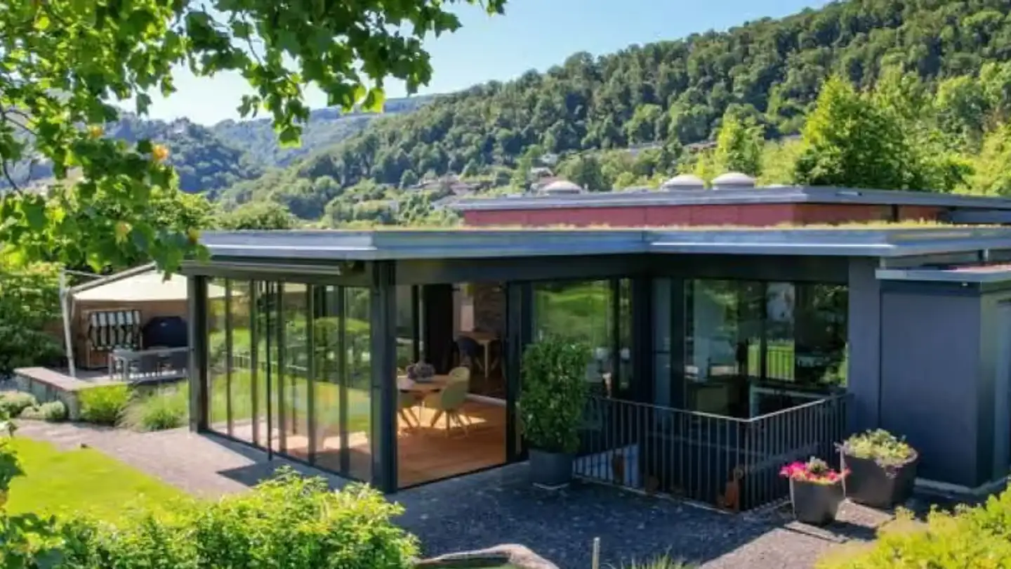 Villa in vendita - Paradiesstrasse 2, 4654 Lostorf