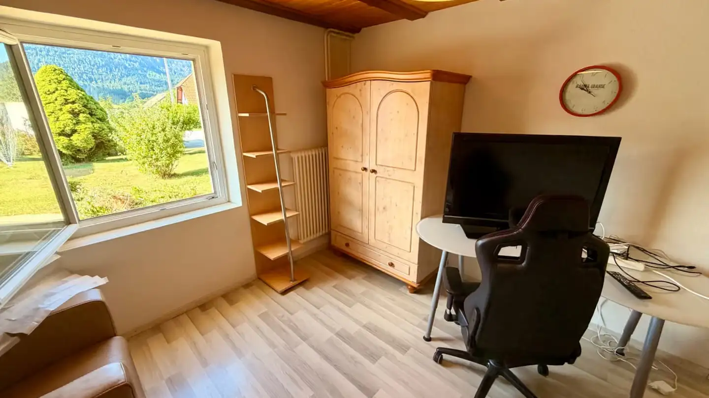 Single room for rent - Chemin Des Alouettes 6, 1450 Ste-Croix