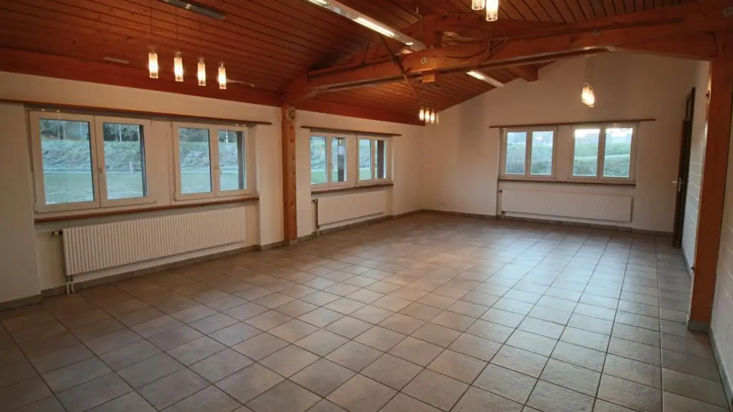 Hotel in affitto - Chemin de la Tuilerie, 2350 Saignelégier - Photo 4