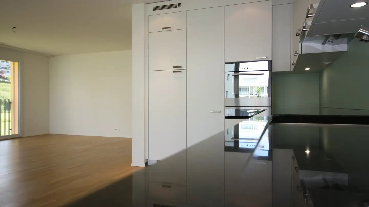 Apartment for rent - Ilgenstrasse 4, 8854 Siebnen - Photo 2