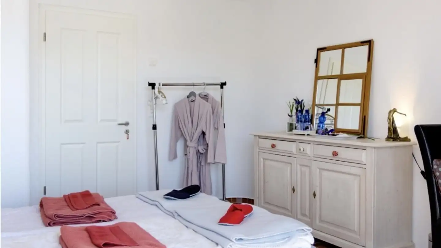 Single house for rent - Hochstrasse 74a, 8330 Pfäffikon ZH